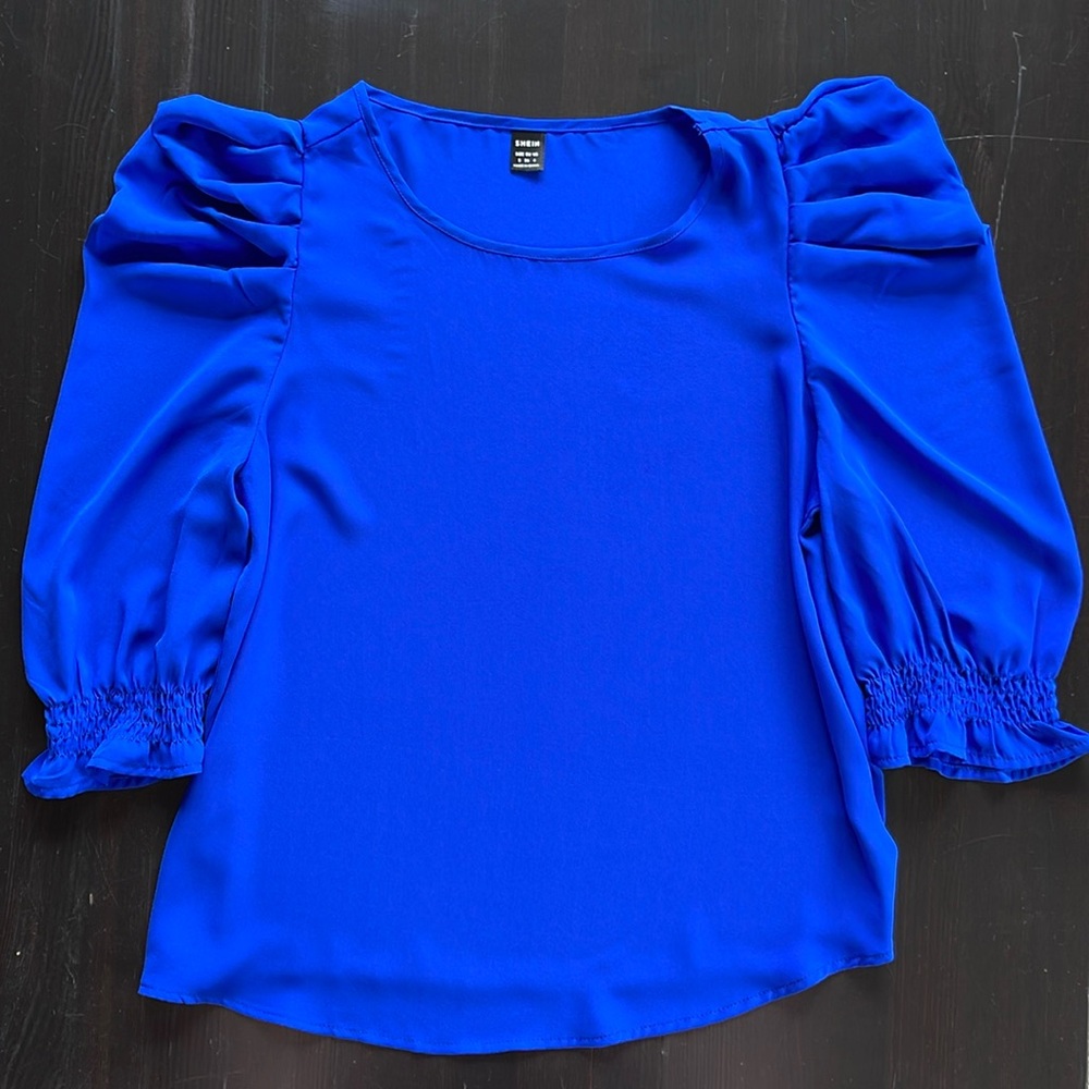 SHEIN Puffy Sleeve Shirt